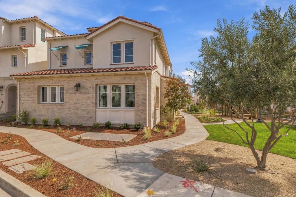 5528 Maravilla Way Property Photo 32