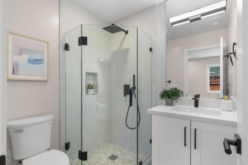 2592 Amaryl Drive Property Photo 31