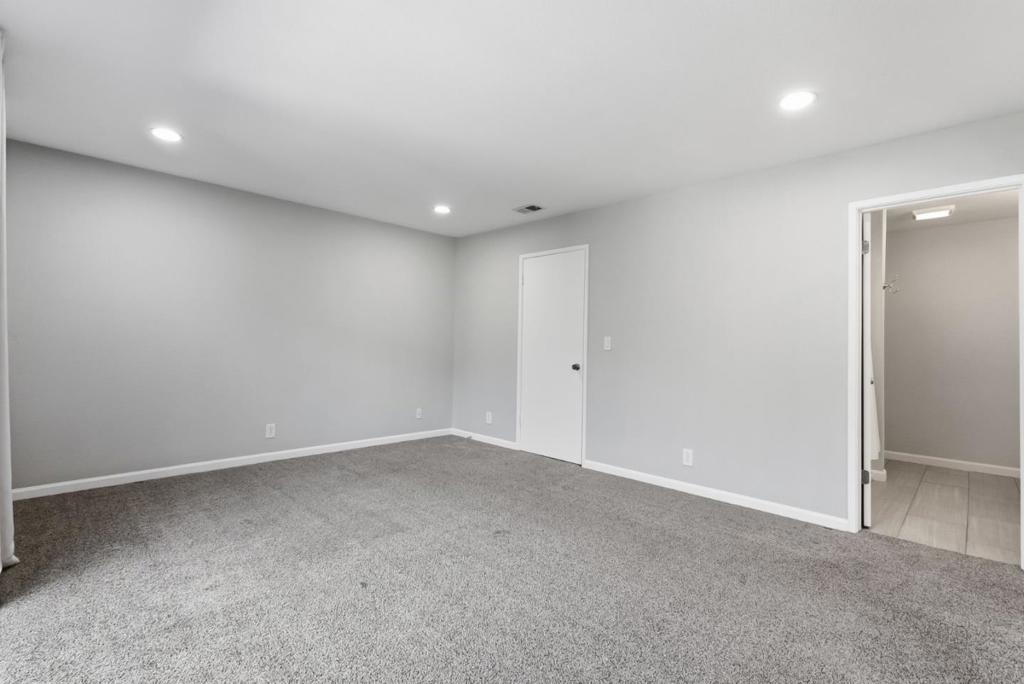 123 Mission Drive Property Photo 15
