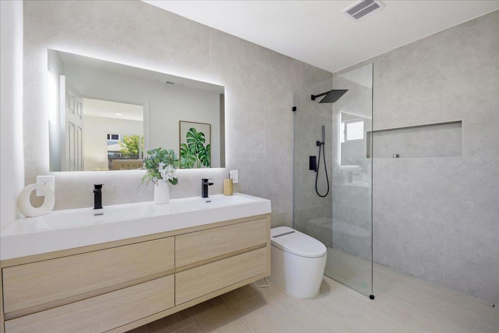 2611 Monticello Way Property Photo 28