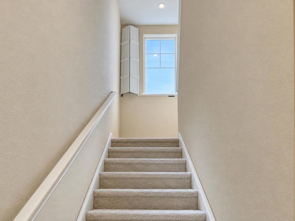 1457 Mercado Way Property Photo 33
