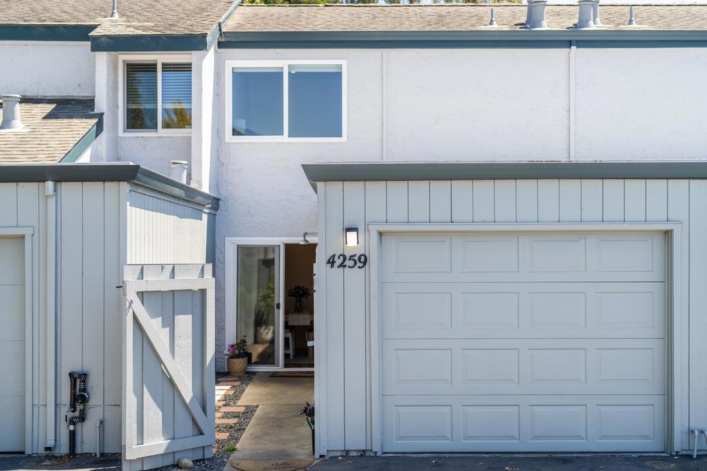 4259 Sea Pines Court Property Photo 42