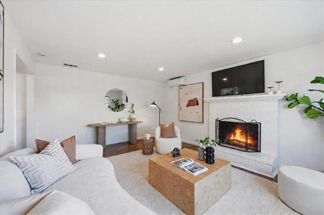 4295 Jan Way Property Photo 8