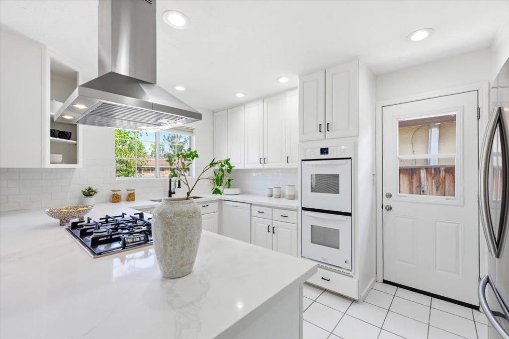 4295 Jan Way Property Photo 18