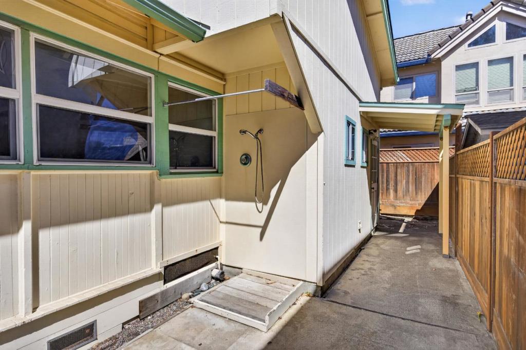 21825 E Cliff Drive Property Photo 41