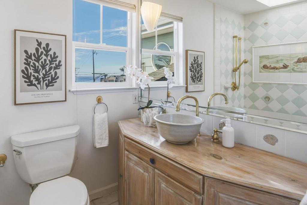 1205 Surf Avenue Property Photo 28