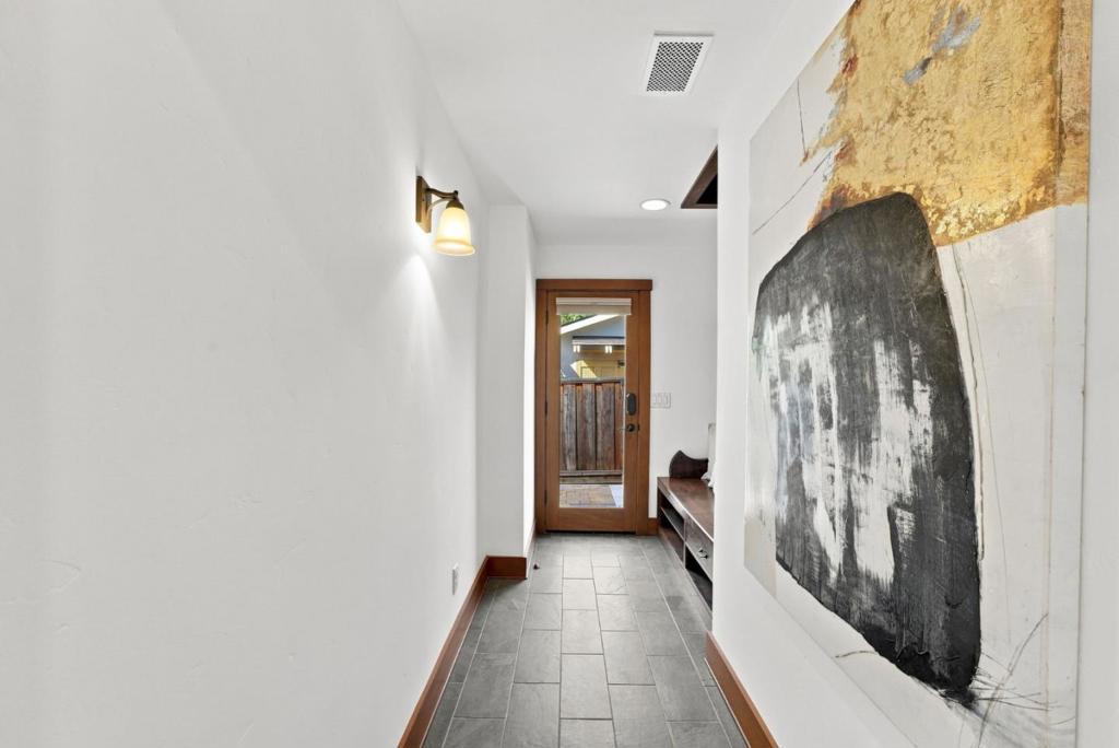 453 Atlanta Avenue Property Photo 32