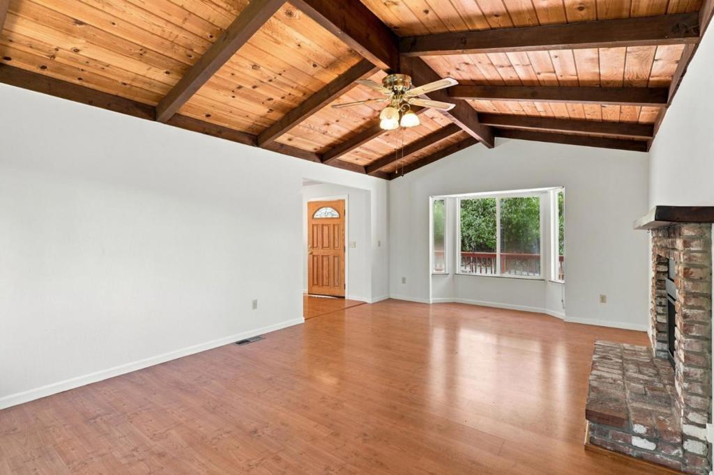 41 Grandview Avenue Property Photo 13