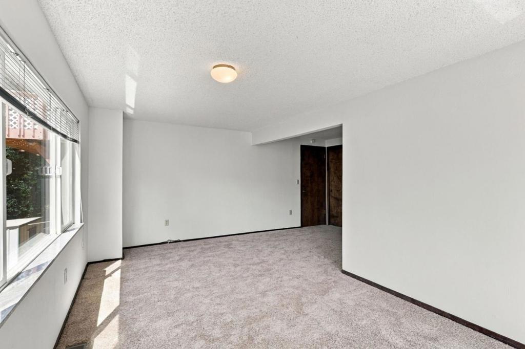 41 Grandview Avenue Property Photo 19