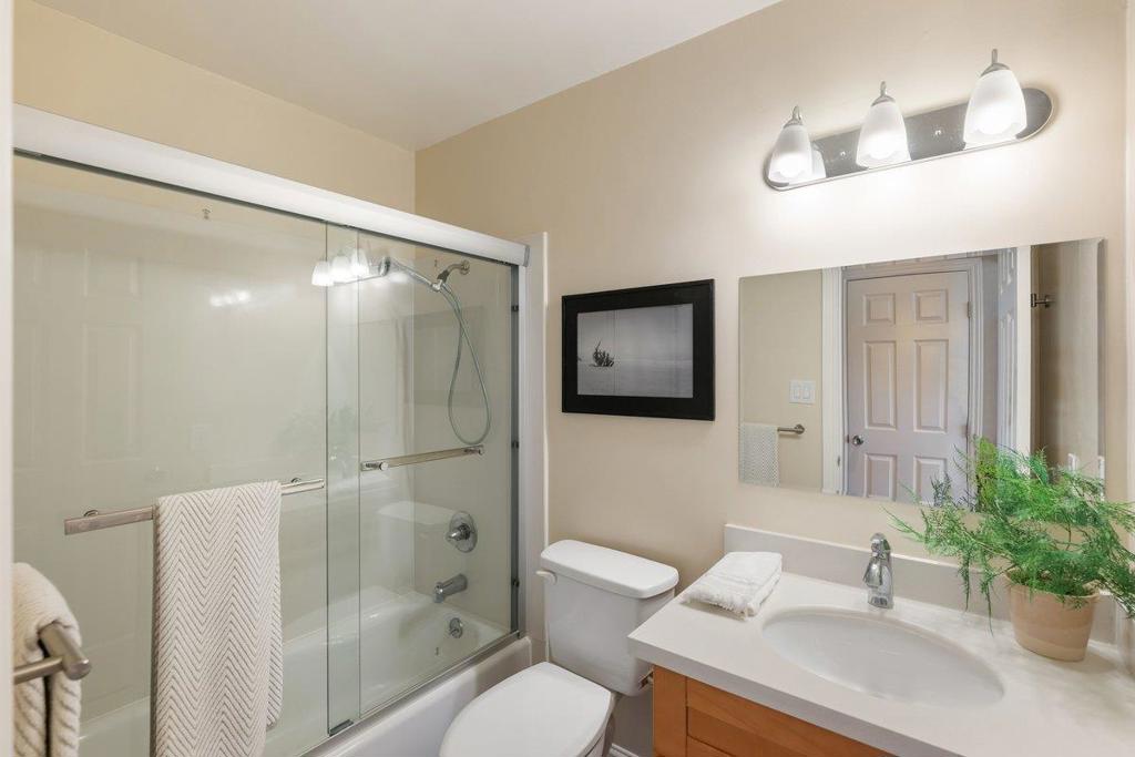 2240 Whitecliff Way Property Photo 42