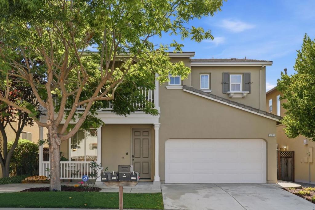 1873 Silkwood Lane Property Photo 3