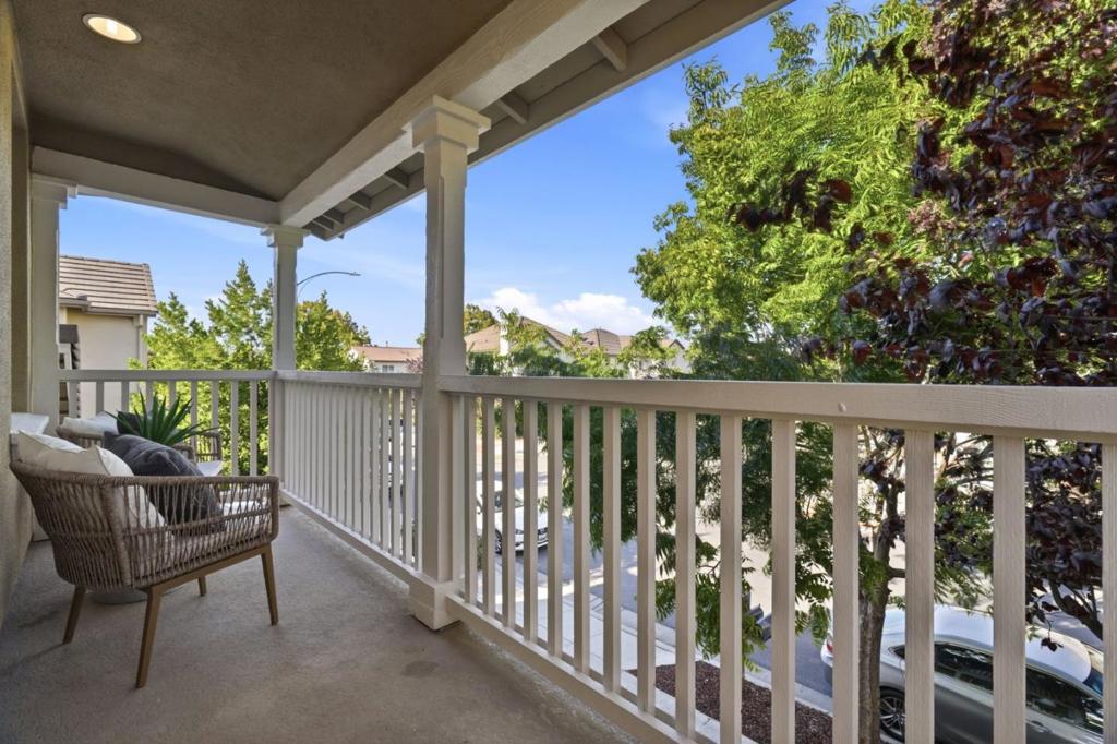 1873 Silkwood Lane Property Photo 27