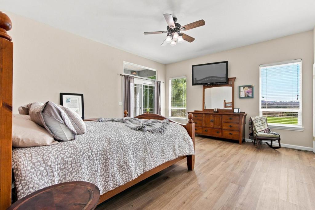 603 Tyler Trail Property Photo 44