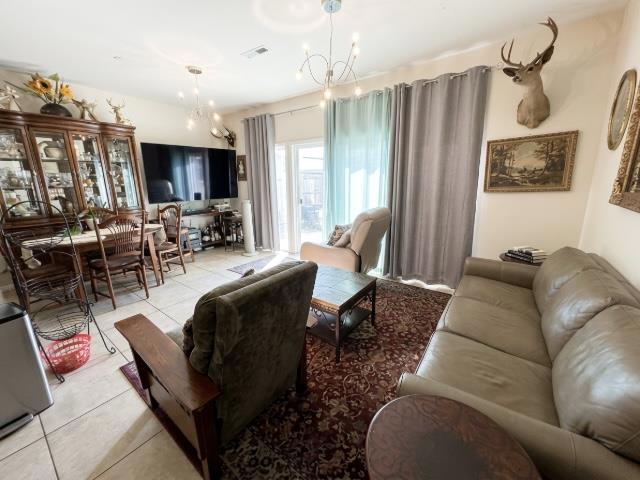 341 Dumbarton Avenue Property Photo 5