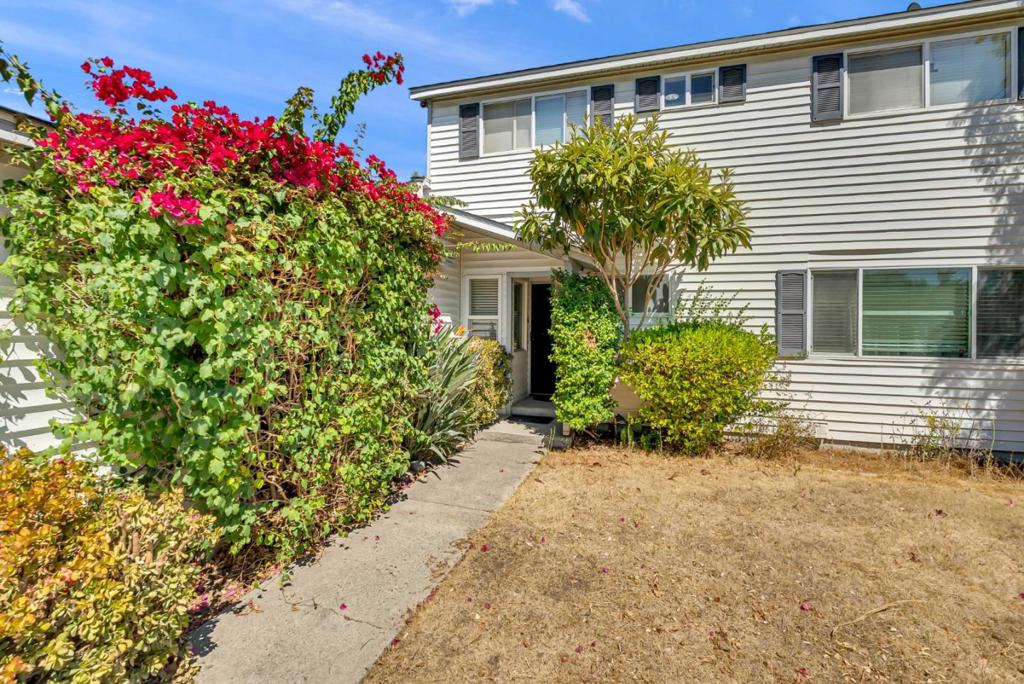 252 Ketchum Drive Property Photo 4