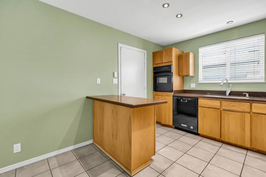 252 Ketchum Drive Property Photo 16