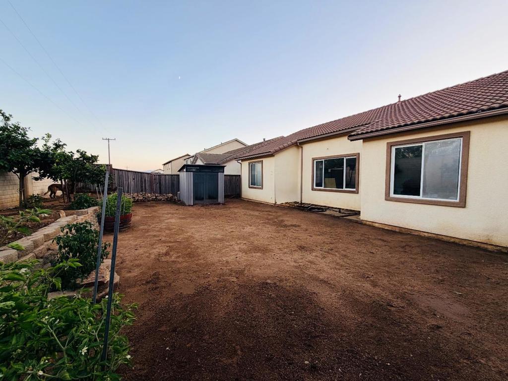 646 Luna Way Property Photo 8