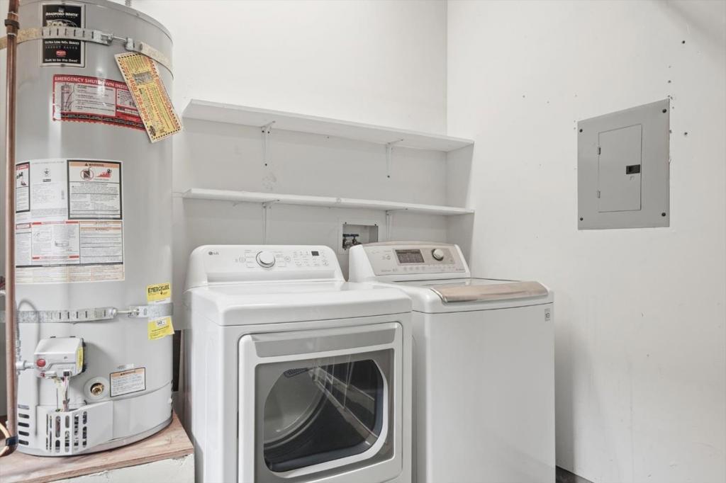 27 Cross Way Property Photo 23