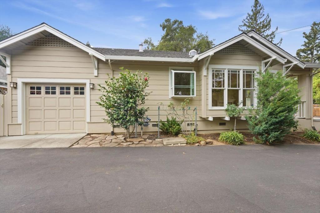 27 Cross Way Property Photo 26