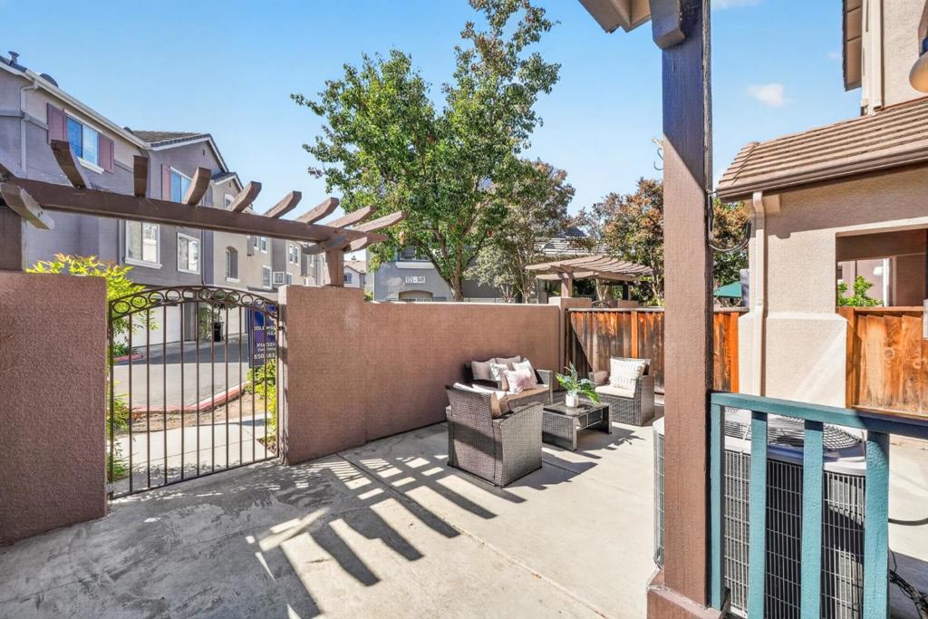 3079 Brunetti Place Property Photo 30
