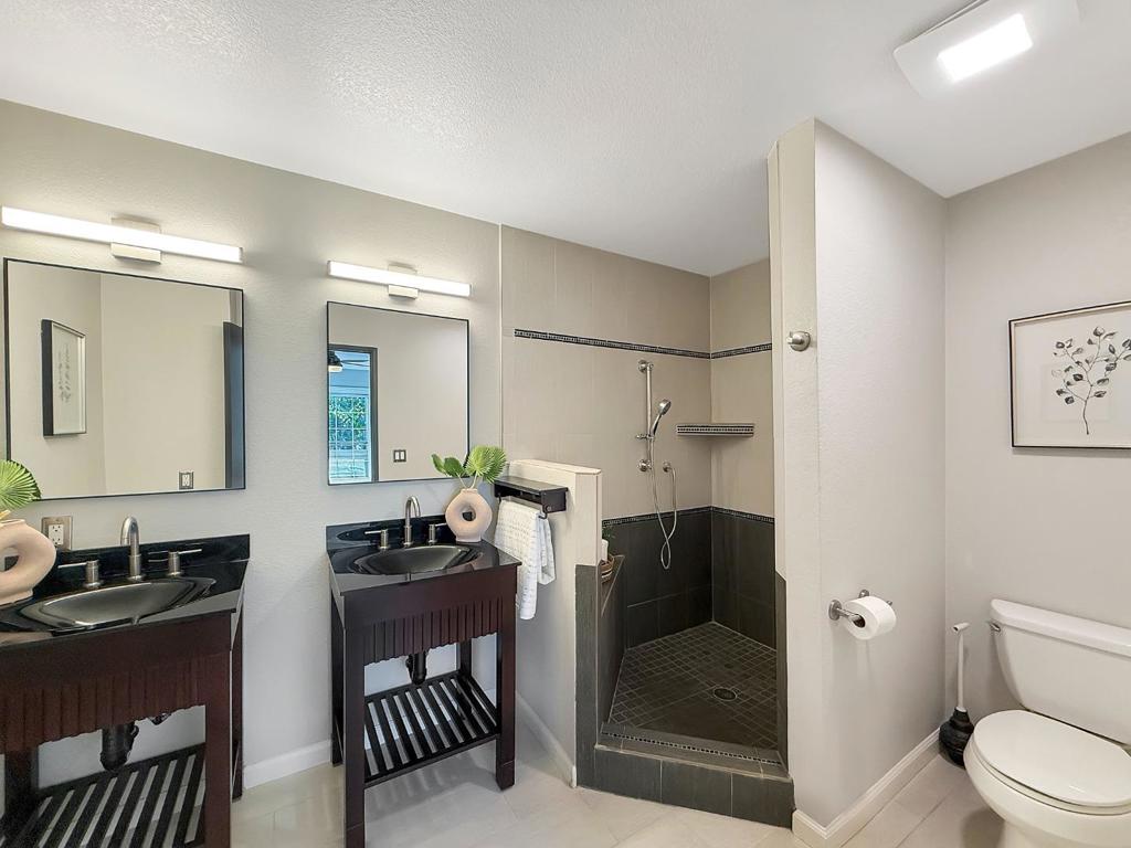 3140 Heather Ridge Drive Property Photo 5