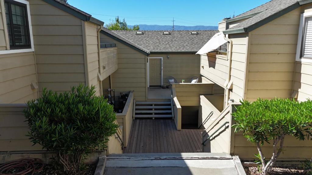 3140 Heather Ridge Drive Property Photo 6