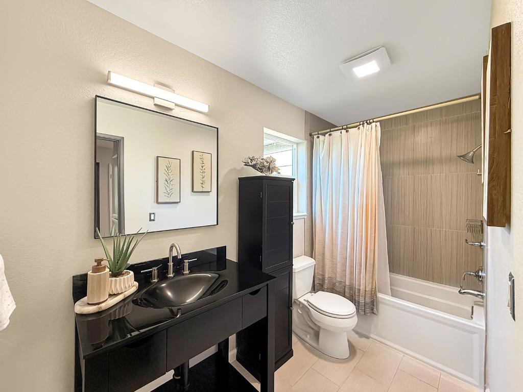 3140 Heather Ridge Drive Property Photo 18