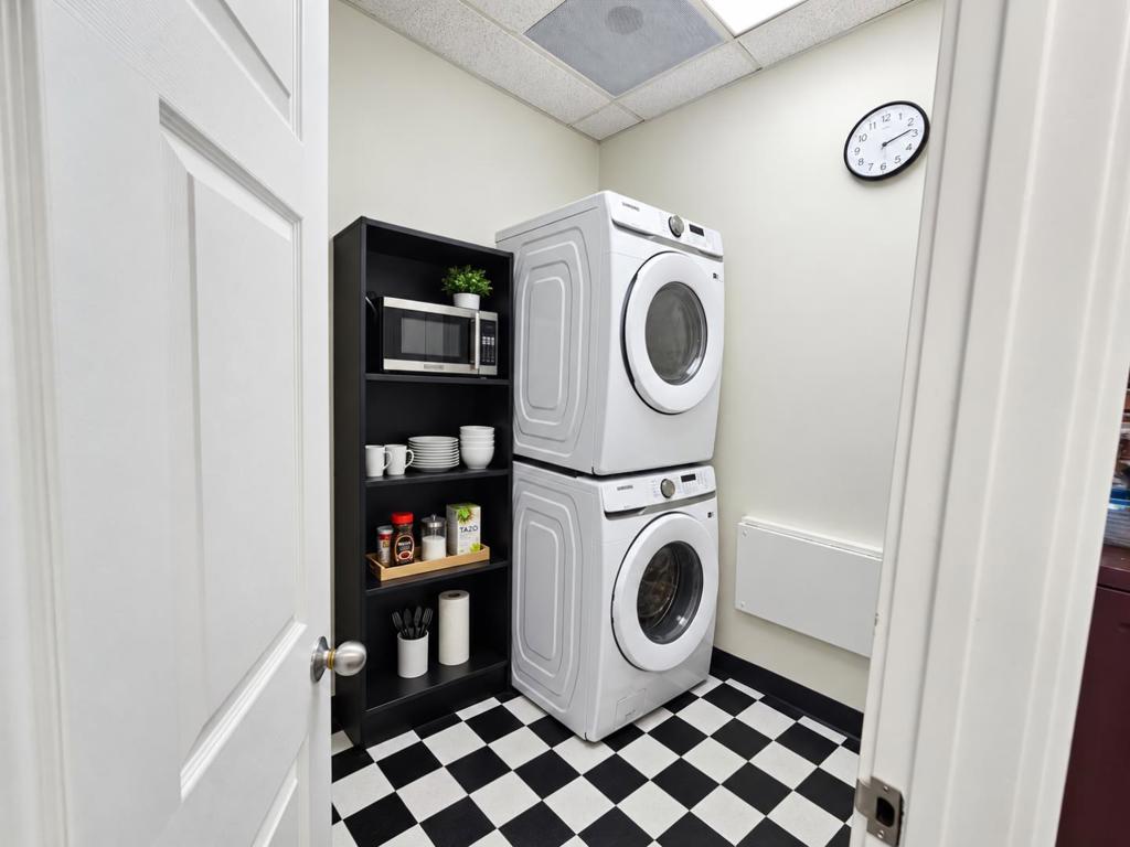 5251 Camden Avenue D Property Photo 13