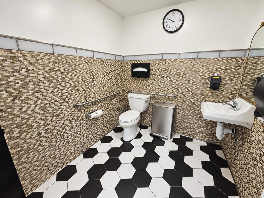 5251 Camden Avenue D Property Photo 15