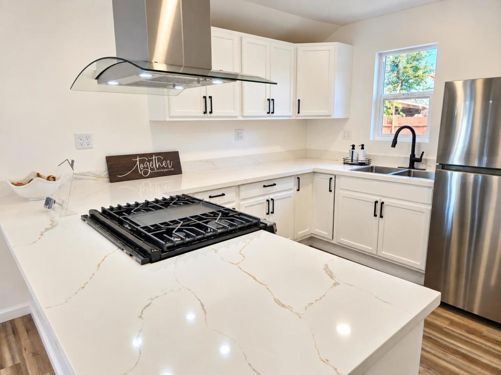 46 South Street Property Photo 2
