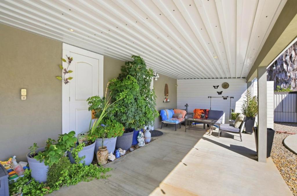 916 Sylvia Street Property Photo 27