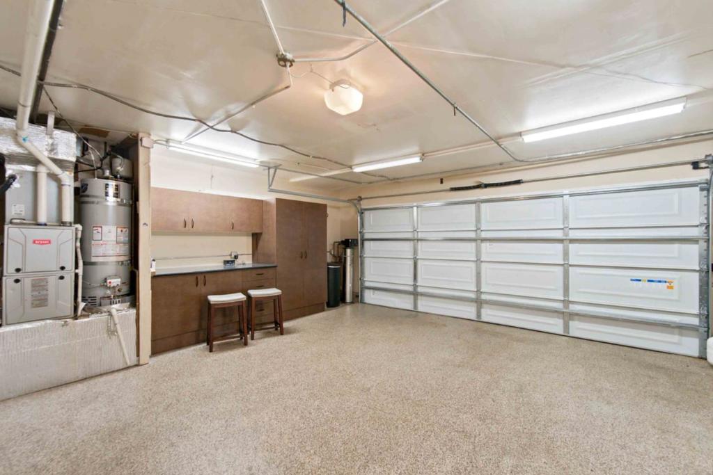 904 Foothill Drive Property Photo 40