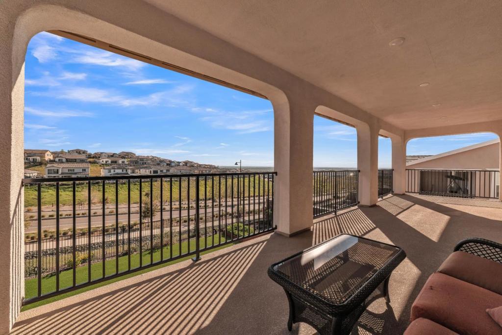 4785 Villa Verde Drive Property Photo 37