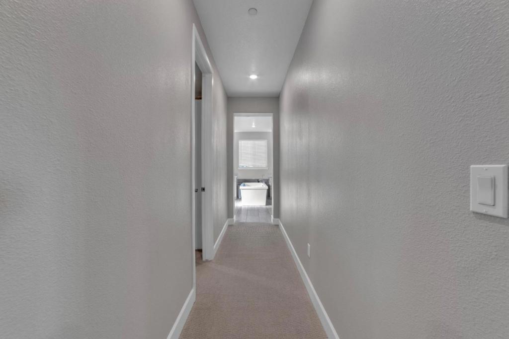 4785 Villa Verde Drive Property Photo 41