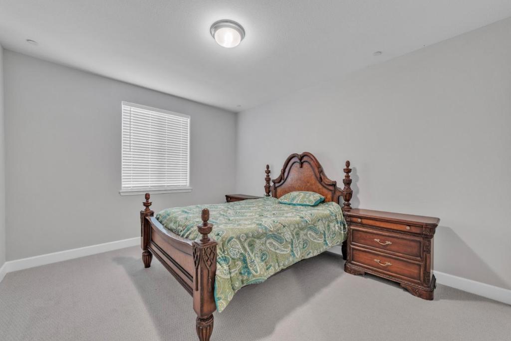 4785 Villa Verde Drive Property Photo 53