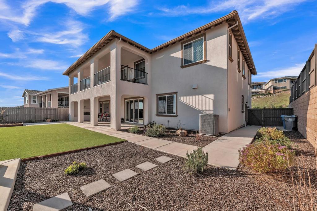 4785 Villa Verde Drive Property Photo 62
