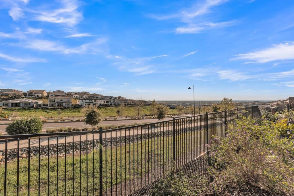 4785 Villa Verde Drive Property Photo 64