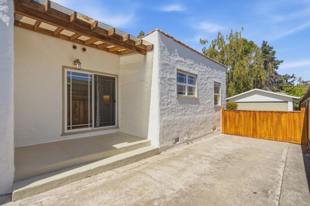 543 Jeter Street Property Photo 34