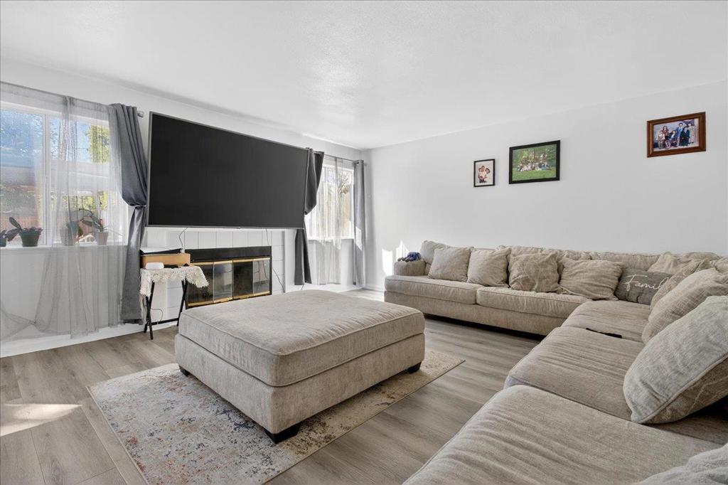 1911 Glarner Street Property Photo 11