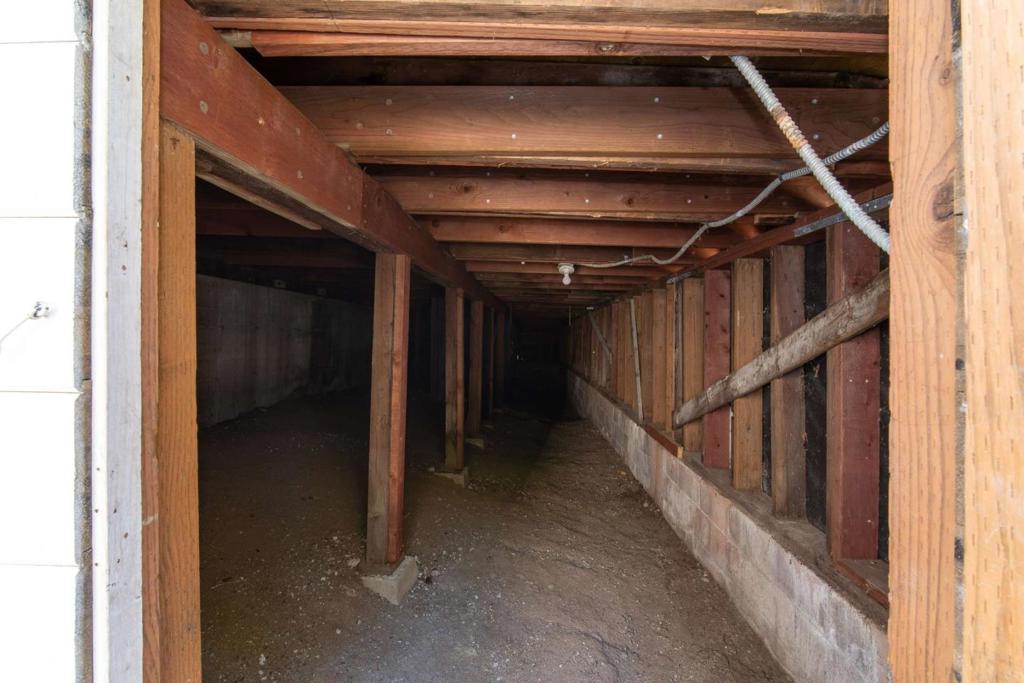ML82061175 Property Photo 45