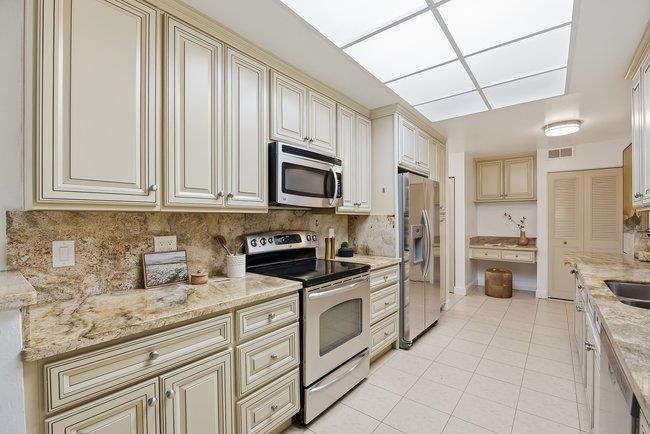1286 Woodside Road Property Photo 10