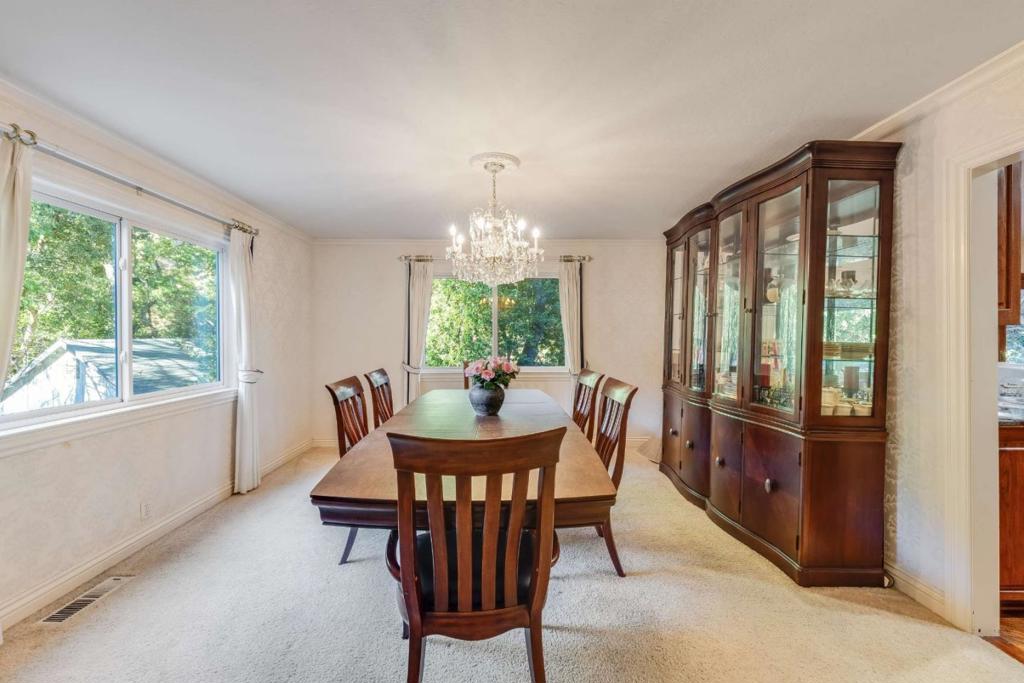 1180 Kilkare Road Property Photo 7