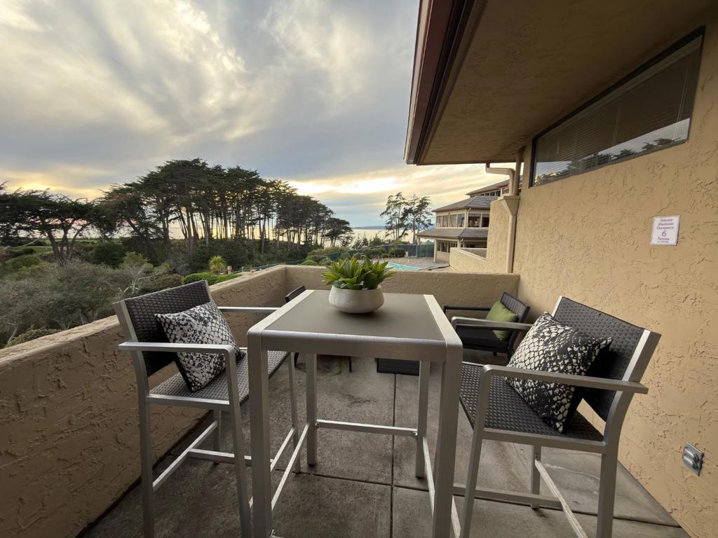 211 Seascape Resort Drive Property Photo 9