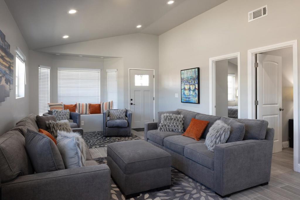 75507552 Sandholdt Road Property Photo 15