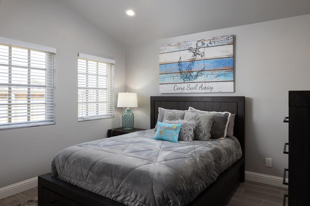 75507552 Sandholdt Road Property Photo 19