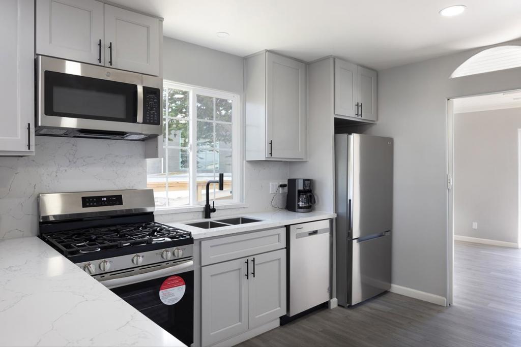 75507552 Sandholdt Road Property Photo 33