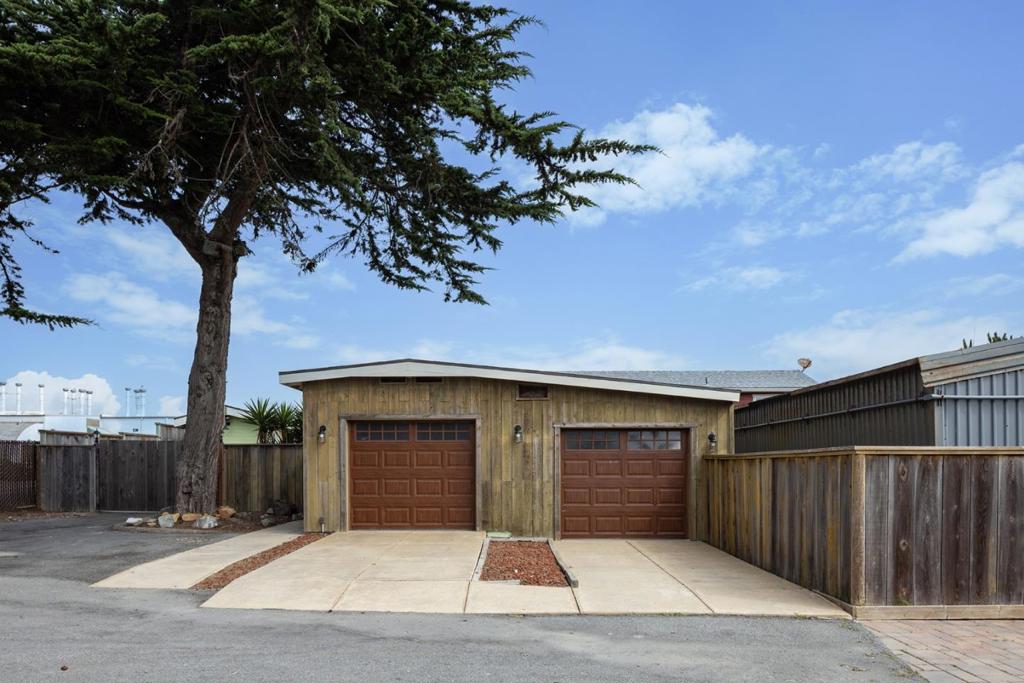 75507552 Sandholdt Road Property Photo 46