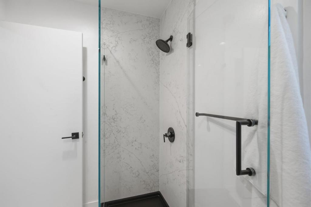 820 Chimalus Drive Property Photo 30