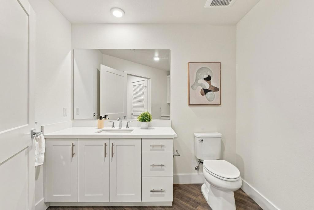 3578 Rambla Place 314 Property Photo 29