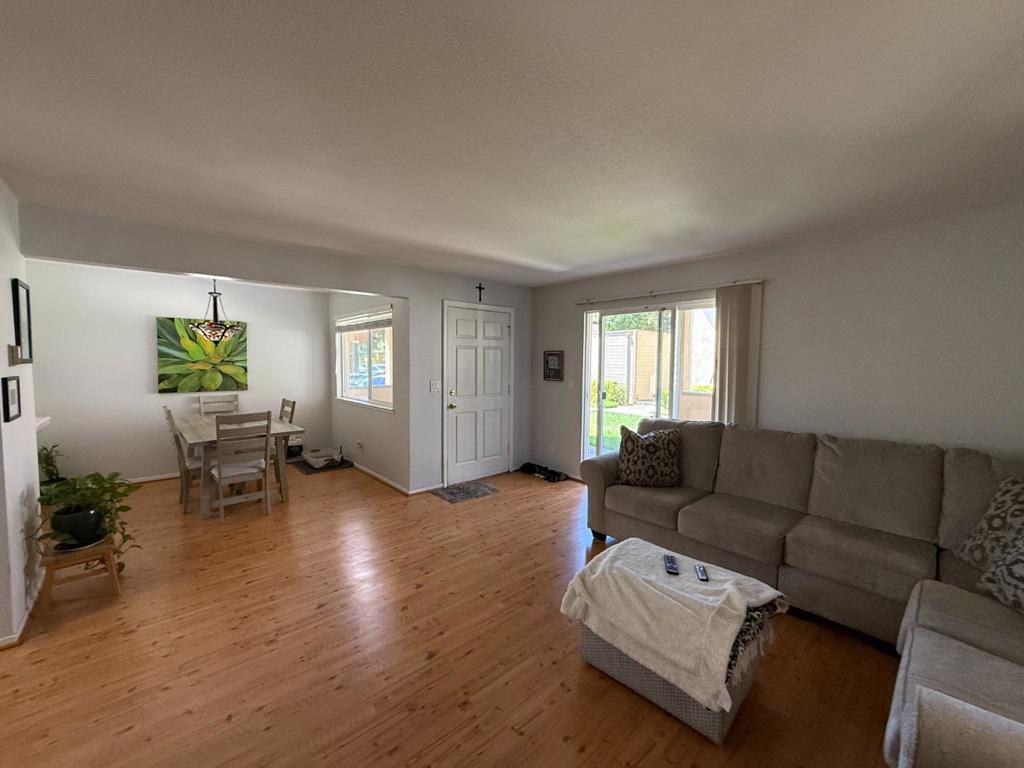 30 W San Joaquin Street 5 Property Photo 6